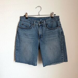 Lee Women's Blue Jean Mid Rise Shorts Relaxed Fit